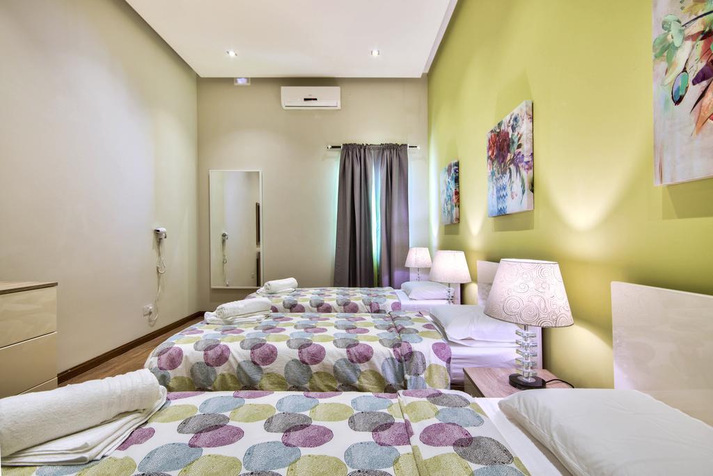 Villa Gaia - Sunset Views, Indoor Heated Pool, Sauna And Games Room Mellieha Exterior photo