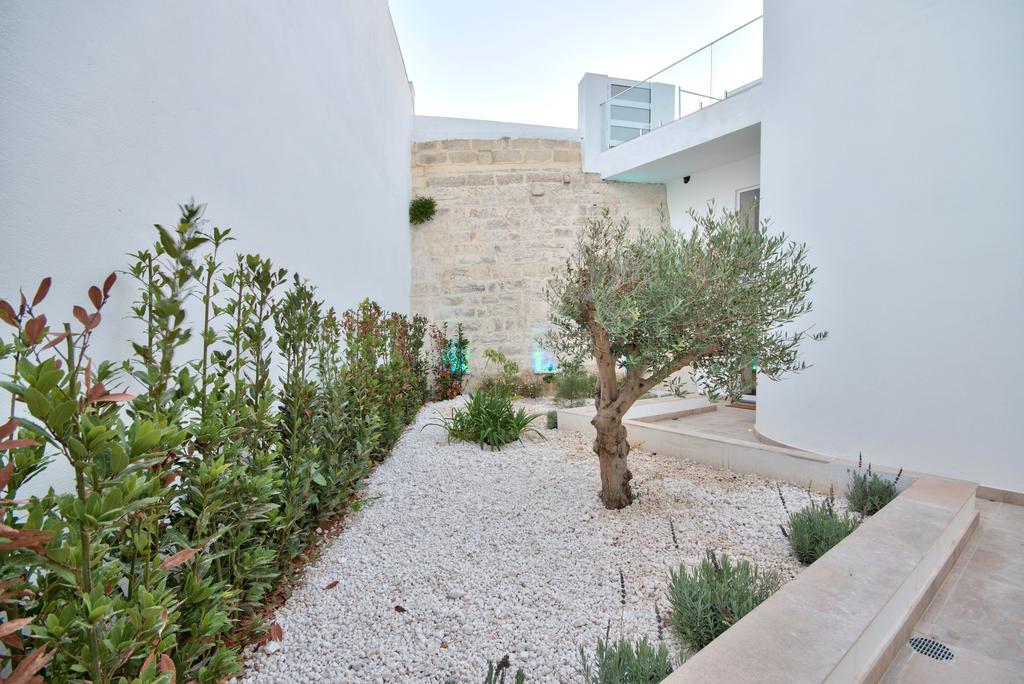 Villa Gaia - Sunset Views, Indoor Heated Pool, Sauna And Games Room Mellieha Exterior photo