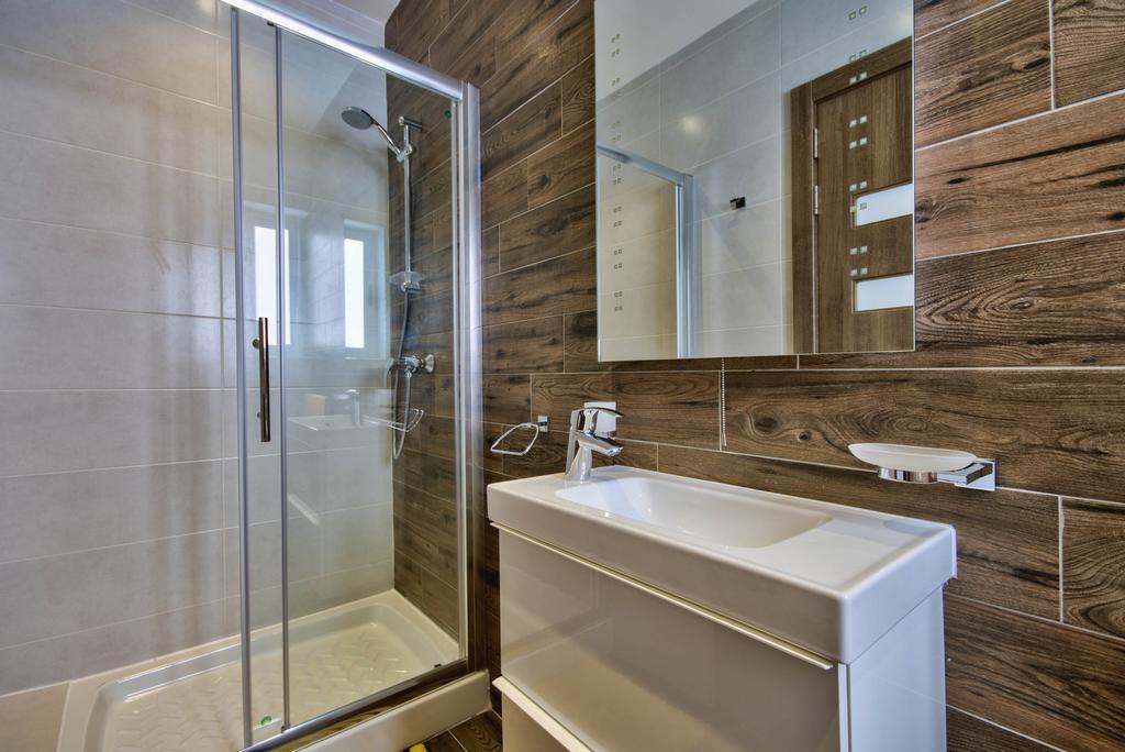 Villa Gaia - Sunset Views, Indoor Heated Pool, Sauna And Games Room Mellieha Exterior photo