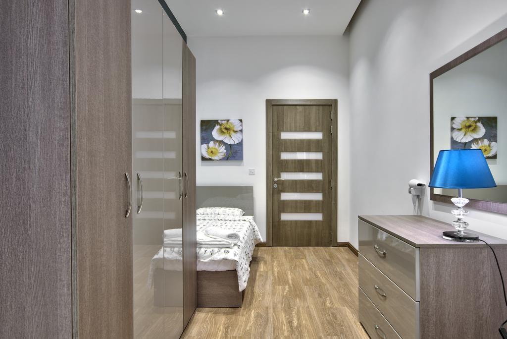 Villa Gaia - Sunset Views, Indoor Heated Pool, Sauna And Games Room Mellieha Exterior photo
